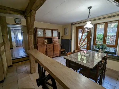 Gîte chaleureux en pleine nature avec terrasse, idéal pour randonnées et vététistes, proche de Gérardmer - Photo 2