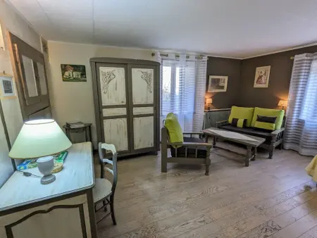 Gîte chaleureux en pleine nature avec terrasse, idéal pour randonnées et vététistes, proche de Gérardmer - Photo 3