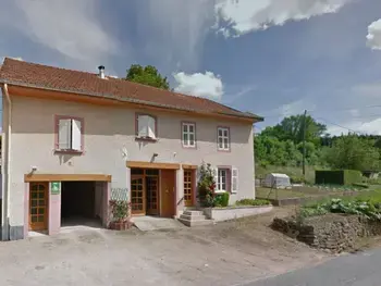 Cottage in Taintrux,Gîte spacieux avec terrasse et cheminée près de Saint-Dié, à 28 km de Gérardmer FR-1-589-261 N°838828