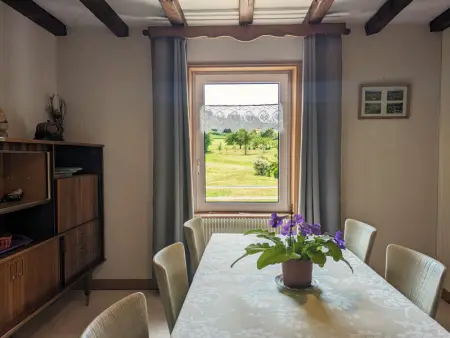 Gîte familial avec jardin, cheminée et parking à Jussarupt, près de Gérardmer - Photo 3