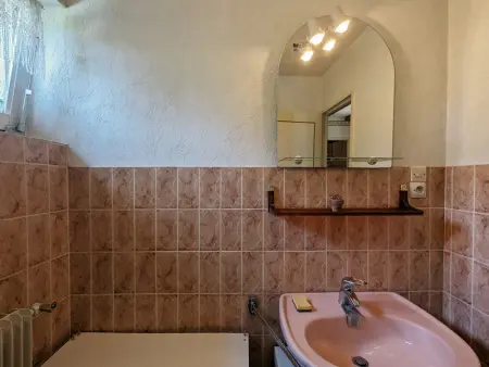 Gîte familial avec jardin, cheminée et parking à Jussarupt, près de Gérardmer - Photo 8