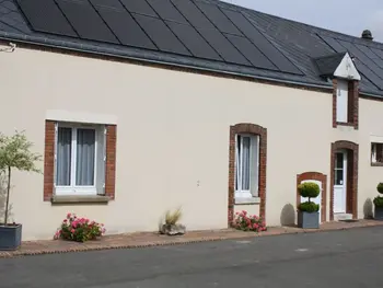 Eure-et-Loir, Agriturismo a Pré Saint Évroult, Gîte chaleureux avec jardin arboré, terrasse, salle de jeux et parking privé à Pré-Saint-Évroult. FR-1-581-3 N°838838