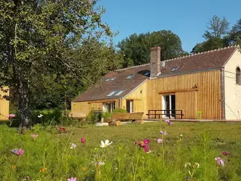 Eure-et-Loir, Agriturismo a Senonches, Maison chaleureuse en forêt du Perche avec cheminée, jeux pour enfants et grand jardin FR-1-581-51 N°838844