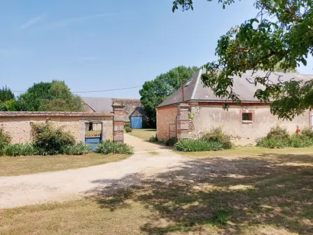 Gîte chaleureux dans un ancien corps de ferme avec wifi, cheminée et grand jardin à Châteaudun - Photo 27