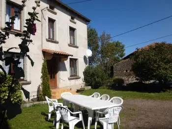 Gite à Solignac sur Loire,Gîte familial paisible, proche Gorges de la Loire, avec cour fermée, 3 chambres, équipements bébé FR-1-582-116 N°838876