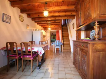 Gite à Lantriac,Gîte confortable en hameau calme près du Puy en Velay – 2 chambres, équipement bébé, terrain fermé FR-1-582-141 N°838886