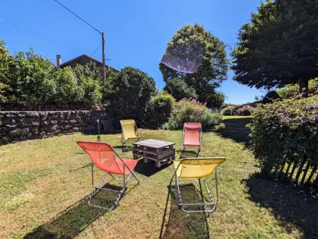 Maison restaurée proche nature avec terrasse et poêle à bois, près du Puy-en-Velay - Photo 14