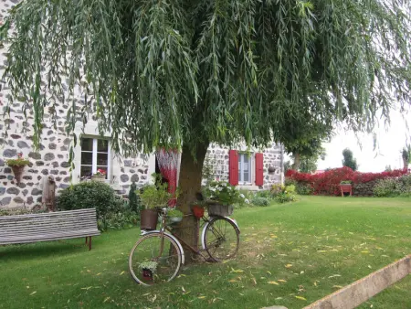 Maison restaurée proche nature avec terrasse et poêle à bois, près du Puy-en-Velay - Photo 18