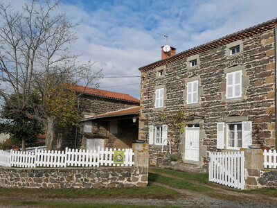 Location Gite à Mazeyrat d'Allier,La Maison d'Antoinette - N°838905