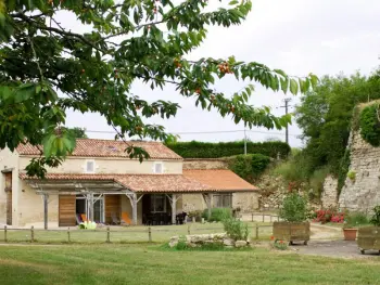 Casa rural en Foussais Payré,Gîte de charme avec terrasse et activités familiales à Payré, près de Fontenay-le-Comte FR-1-426-170 N°838954