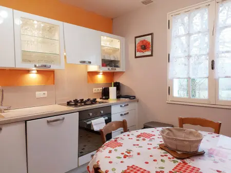 Gîte familial avec jardin, billard, vélos, et cheminée, au cœur du parc naturel du Perche. - Photo 4