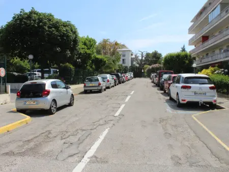 Studio Cosy avec Terrasse et Parking, à 30m de la Mer, Cagnes-sur-Mer - Photo 11