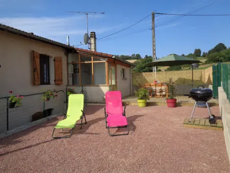 Gîte chaleureux à la ferme avec terrasse, animaux admis - Photo 1