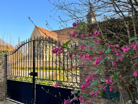 Grande maison de charme avec jardin clos, idéale pour familles et amis, au cœur du Perche - Photo 3