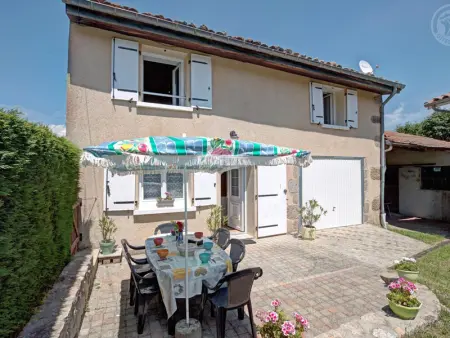 Gîte confortable avec terrasse et animaux acceptés - Photo 1