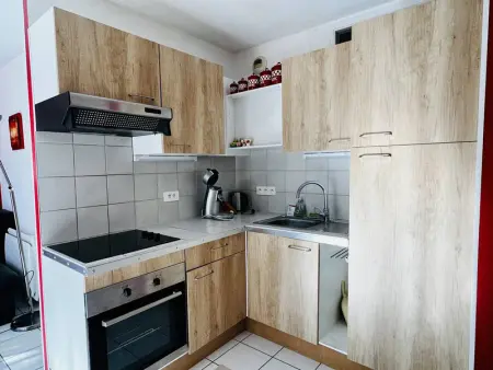 Coquet T1 Bis à Cambo-les-Bains avec Terrasse, Parking Privé et Accès Internet - Photo 6