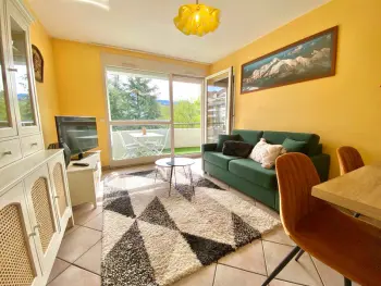 Appartamento a Annecy,Superbe 2 Pièces Confort, Terrasse, Parking Privé, Proche Lac et Centre d'Annecy FR-1-432-73 N°888216