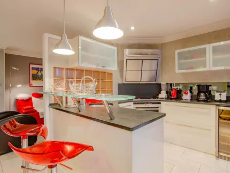 Appartement Premium au cœur de Troyes avec parking, équipement moderne et proche attractions touristiques - Photo 3