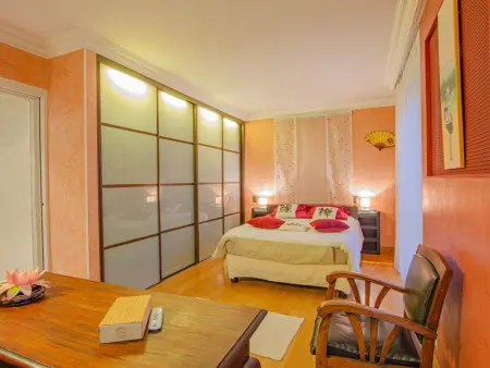 Appartement Premium au cœur de Troyes avec parking, équipement moderne et proche attractions touristiques - Photo 9