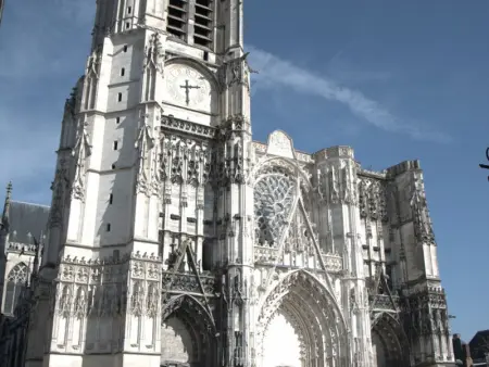 Appartement Premium au cœur de Troyes avec parking, équipement moderne et proche attractions touristiques - Photo 12