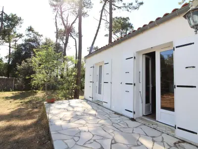 Maison à Saint Pierre d'Oléron, Maison 5p pour 10, proche plage, pinède ombragée, animaux admis, Saint-Pierre-d'Oléron - N°839348