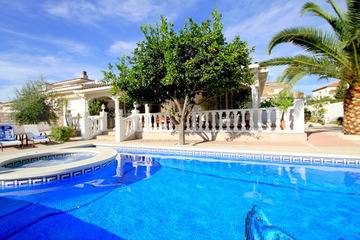 LEMON Villa con piscina y Wifi gratis, Villa 12 personnes à Miami Playa 360689