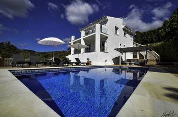14177- Exquisite villa near beach! Heated pool*, Villa 8 personnes à Marbella 385946