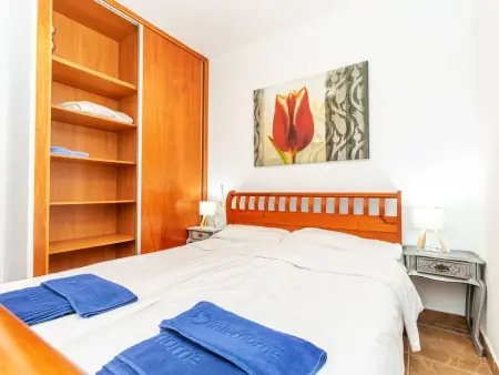Villa Gaudí, spacieuse avec sa piscine et son jacuzzi - Photo 35