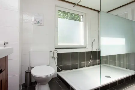La Cabane de Jade, Chalet moderne à Sougné-Remouchamps près la forêt - Photo 8