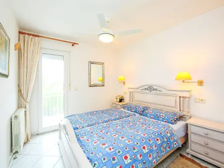 Maison B&B lumineuse agréablement agencée dans cadre verdoyant  - Photo 3