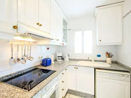 Maison B&B lumineuse agréablement agencée dans cadre verdoyant  - Photo 6