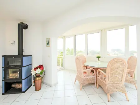 Maison B&B lumineuse agréablement agencée dans cadre verdoyant  - Photo 10