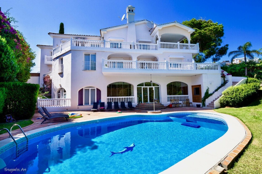 Melissa - Exceptional 9BR Villa in Marbella, 2 km the Beach, Gym, Wifi, Location Villa en Marbella - Foto 22 / 26
