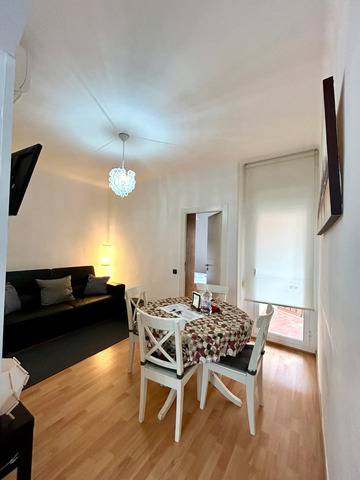 Location Maison à Barcelone Sant Marti,Fully Renovated Apartment In The - N°747548