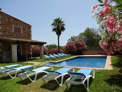 Villa Mas in Campos with private pool and Wifi int, Villa 6 personnes à Campos 820384