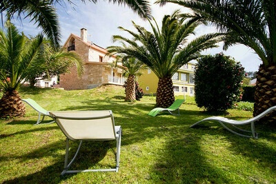House - 4 Bedrooms with WiFi and Sea views - 102059, Maison 10 personnes à Cee 236868