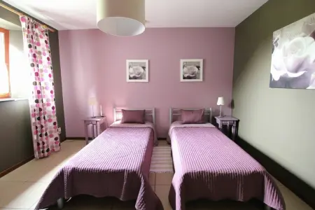 La Petite Reine, Superbe gîte à Jehonville avec sauna - Photo 17