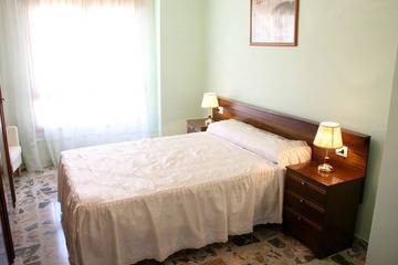 Casa Rural Sol Y Luna For 8 People, Maison 8 personnes à Munébrega 841253