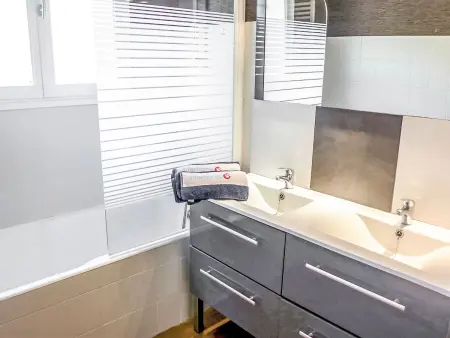 Roumagnac, Maison 8 personnes à Cavalaire - Photo 12
