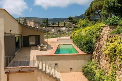  FridaysFlats Beautiful 15th century masia in Alella (Barcelona) , Villa 8 personnes à Alella 853460