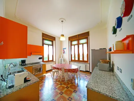 Villa Sarezzano, Gite 10 personnes à Sarezzano - Photo 4