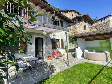 Rustico Simona (GRV255), Maison 4 personnes à Gravedona - Photo 1