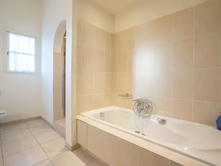 Le Domaine de St. Endréol Gold & Spa, Appartement 6 personnes à La Motte en Provence - Photo 24