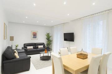 022 / GROSEKO, next to La Zurriola beach, Appartement 4 personnes à Donostia 500436
