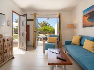 Apt. 27 'Papagayo', Appartement 4 personnes à Charco Del Palo 847054
