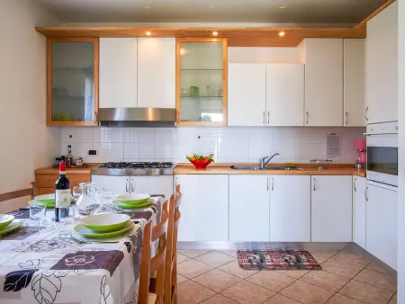 Le Villette, Maison 8 personnes à Dongo - Photo 9