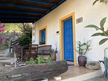 Casa Azul - Two-Bedroom House, Maison 6 personnes à El Jaral 876704