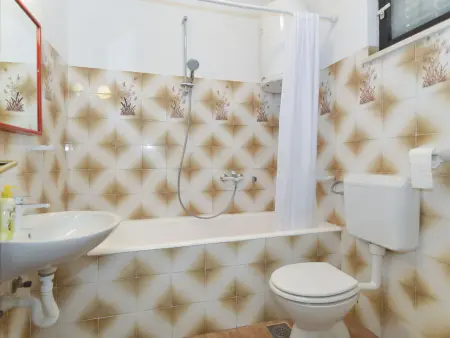 Lila, Appartement 4 personnes à Brač Splitska - Photo 10