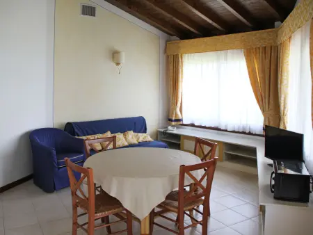Front Lake Resort Le Corti del Lago, Maison 4 personnes à Desenzano - Photo 1
