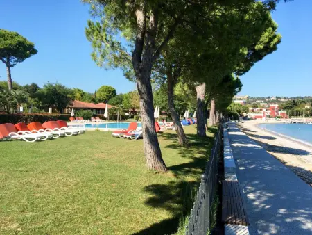 Front Lake Resort Le Corti del Lago, Maison 4 personnes à Desenzano - Photo 4